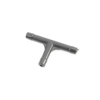 Трійник пластиковий під шланг паливний