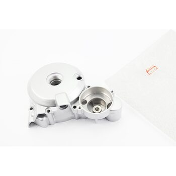 Кришка двигуна ліва CB