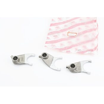 Вилка переключения передач к-кт 3шт