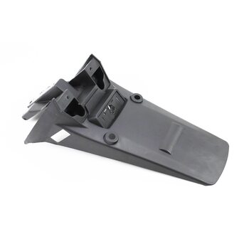 V200R пластик - крыло заднее, тип 2