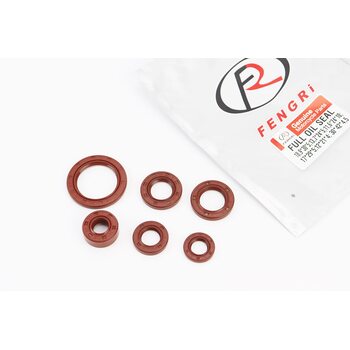 Сальники к-кт 6шт (11,6x24x10; 12x21x4; 13,7x24x5; 17x29x5; 18,9x30x5; 30x42x4,5) двигуна 70cc, коричневий