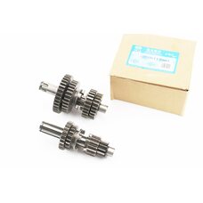 Коробка передач (два вала с шестернями) d-14мм под сепаратор