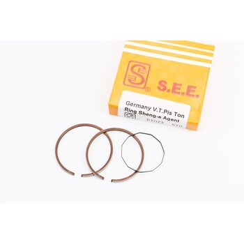 Кольца поршневые Honda DIO ZX50 40мм STD желтая коробка (замки верхние)