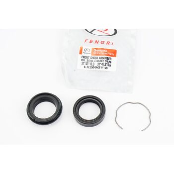 Loncin LX200GY-3 Сальник передніх амортизаторів 31x43x10,3 + сальник-пильник 31x43,3x5,6 + скоба, к-кт