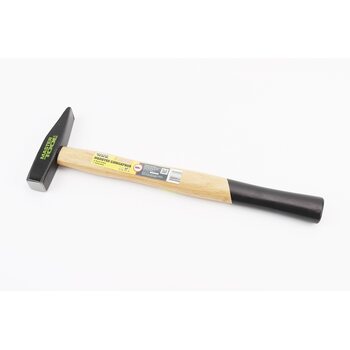 Молоток 200 г, ручка из дерева 02-0202