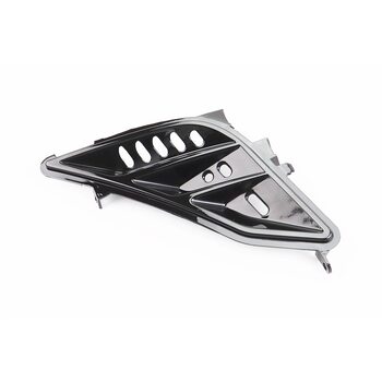 пластик – вставка пластика основного права Storm 2013