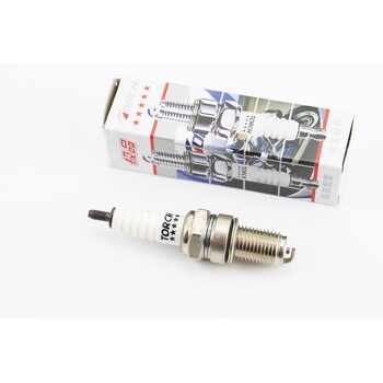 Свеча 4Т D8T - M12 L18 - CG/CB/CH250/YP250