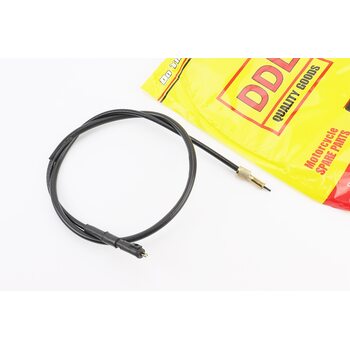 Трос спидометра (квадрат-вилка, гайка-шток тонкий с направл.) 2Т (трос 112см; кожух 110см)