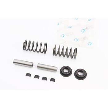 Клапанний механізм к-кт R175A/R180NM (пружина-2шт, + тарілка клапана-2шт, + напрямна d-7mm -2шт, + сухар-4шт)