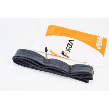 Камера 28" 700x35/43C з ніпелем (Presta FV-48)