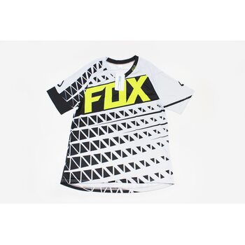 Футболка (Джерси) мужская L-(Polyester 80% / Spandex 20%), короткие рукава, свободный крой, серо-чёрная, НЕ оригинал