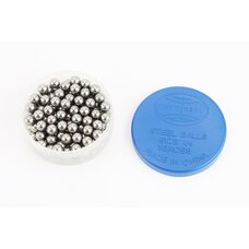 Подшипниковые шарики 1/4" (Ø6,35мм), в пластиковом боксе ≈140шт