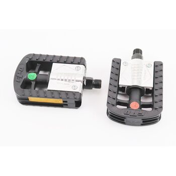 Педалі FOLDING складні 9/16" (109x74x29mm) пластико-алюминієві, чорно-сірі NW-306P