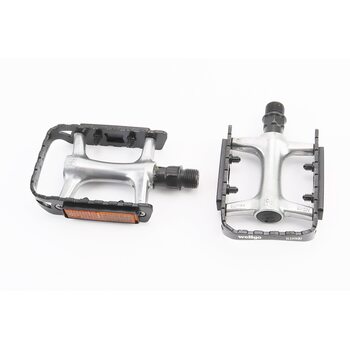 Педали ROAD 9/16" (102x77x22mm) алюминиевые, серебристо-чёрные R200DU